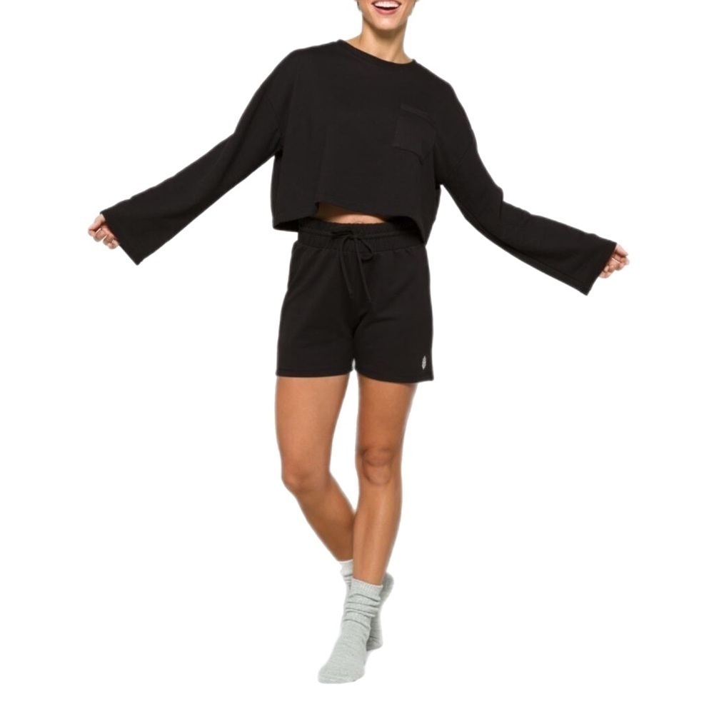 Free People FP‎ Movement Womens Sunny Sweatshirt & Shorts Set Black Size XS